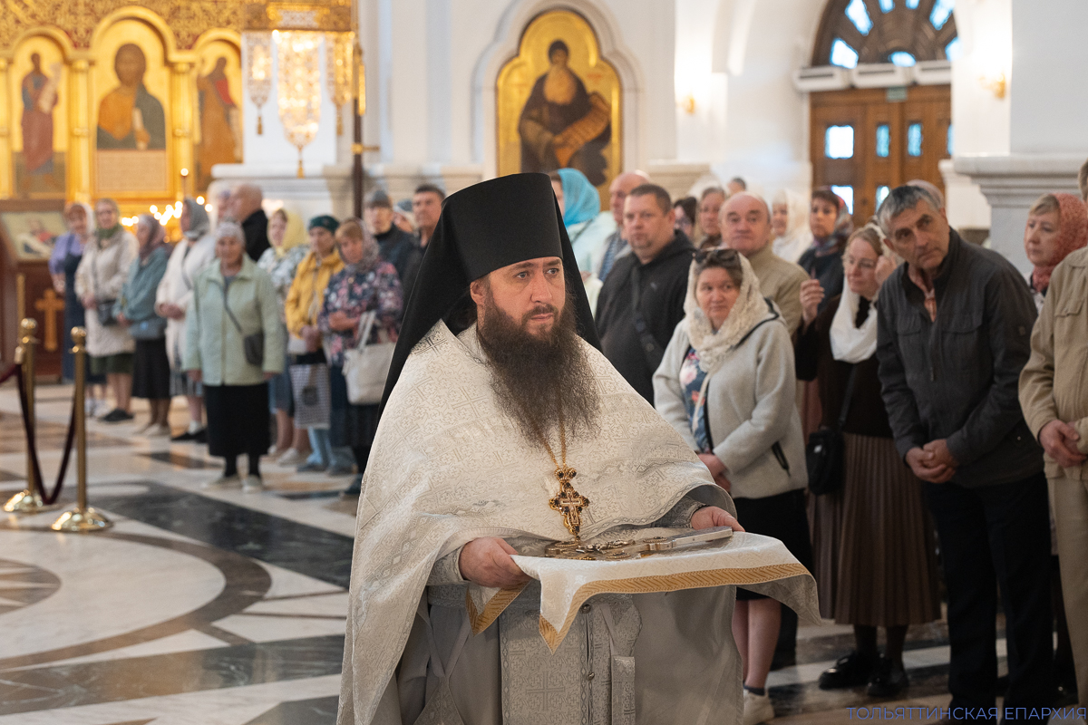 Троицкая родительская суббота