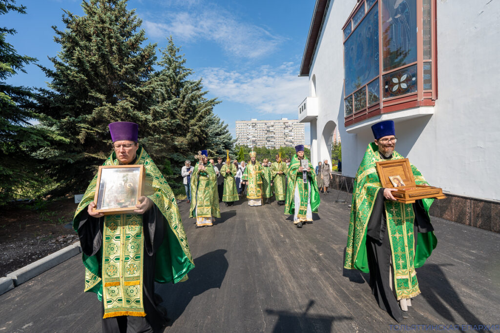 Престольный праздник Иоанно-Предтеченского храма отметили в Преображенском соборном комплексе
