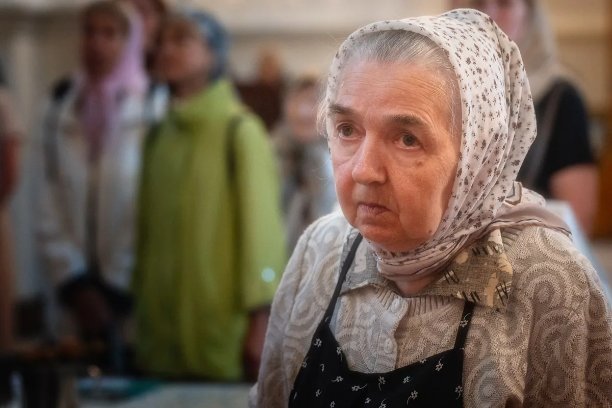 В Преображенском соборе поздравили с 80-летием многолетнюю труженицу храма Лидию Петровну Фаюстову