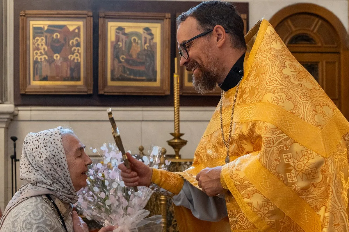 В Преображенском соборе поздравили с 80-летием многолетнюю труженицу храма Лидию Петровну Фаюстову