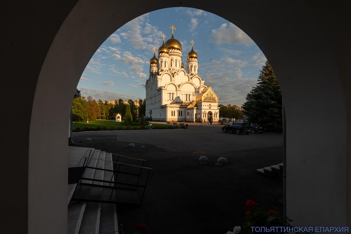 Канун Недели 16-й по Пятидесятнице, Воздвижения Креста Господня